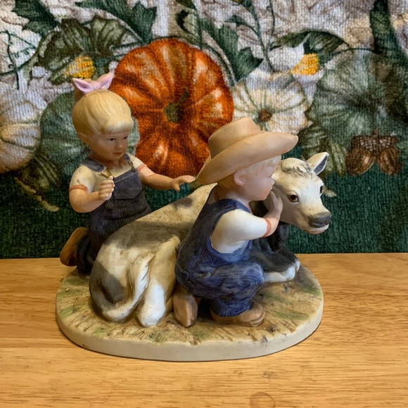 Home Interiors Other - 2/$10. 🐄 Home Interiors Model 8878